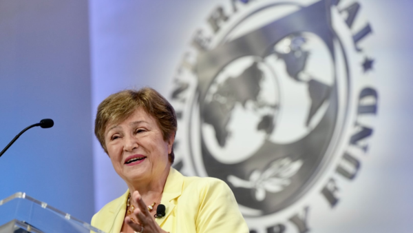 El FMI reducirá un 36 % el costo de los préstamos que concede a los países más endeudados