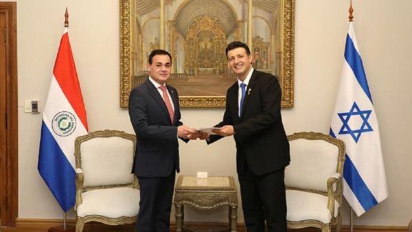 Embajador de Israel presenta sus credenciales ante canciller