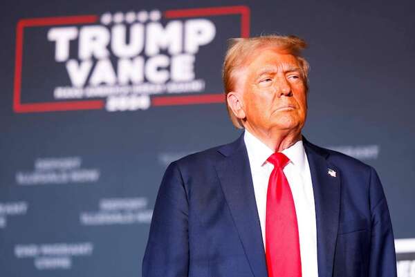 Trump visita la ciudad que usó para estigmatizar a venezolanos y promete “limpiar” el país - Mundo - ABC Color