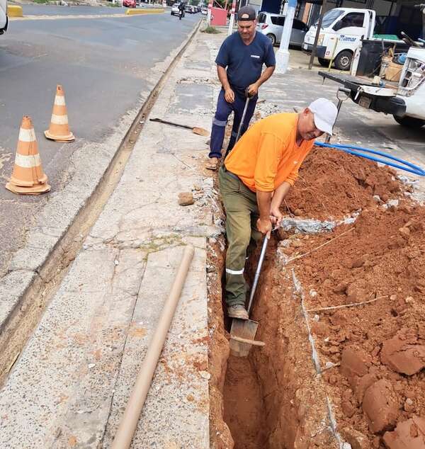 Cacique Lambaré: Essap inició cambio de cañerías, antes del recapado de la avenida - Nacionales - ABC Color
