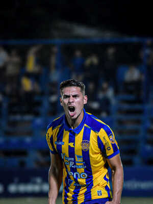 Luqueño confirma su buen momento tras victoria ante Tacuary por 3-0 - trece