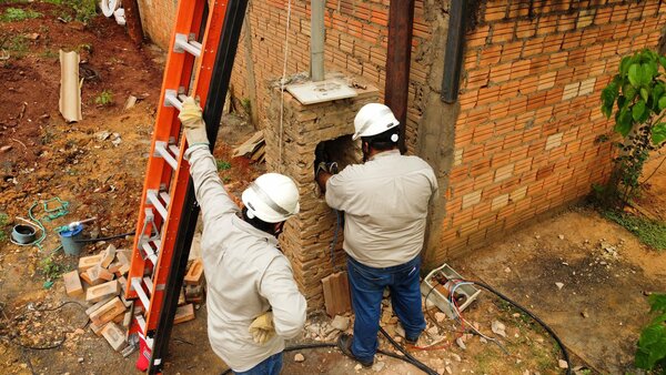 Intervienen un inmueble donde funcionaba criptominería en Ciudad del Este - .::Agencia IP::.