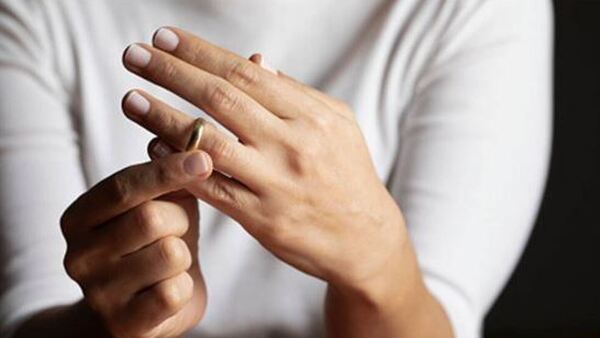 “Me enamoré de otro hombre y ahora no sé si dejar a mi marido”