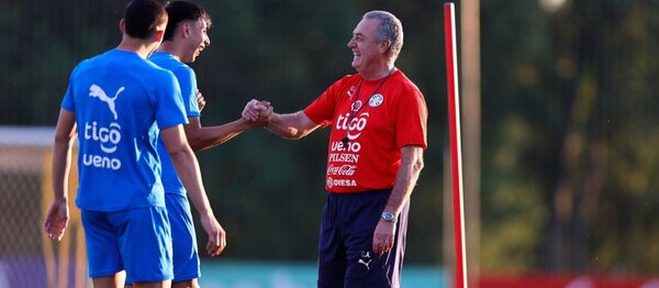 Versus / Los dos titulares que regresan en Paraguay