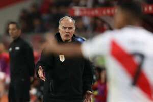 “Mi autoridad queda de algún modo afectada”: Marcelo Bielsa respondió a las acusaciones de Luis Suárez y Agustín Canobbio - Eliminatorias - ABC Color