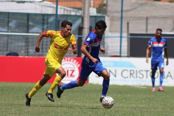 Martín Ledesma ganó 3-1, pero descendió a la Primera B - Fútbol de Intermedia - ABC Color
