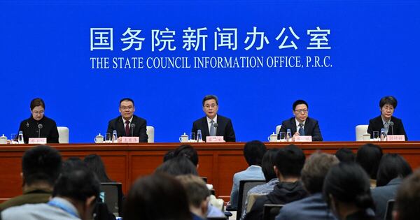 La Nación / China se endeudará masivamente para impulsar su economía