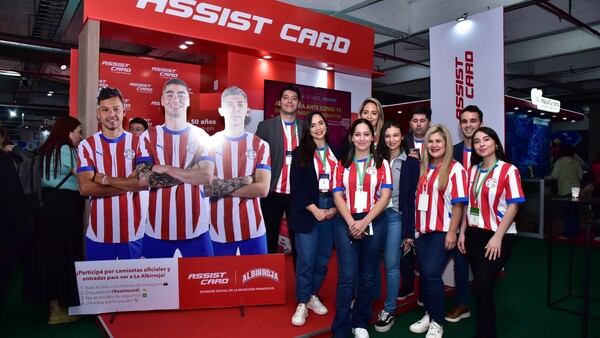 Assist Card marca presencia en FITPAR 2024 con innovador stand inspirado en la Albirroja