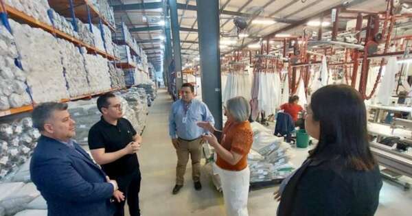 Diario HOY | Instalarán una fábrica de cortinas en la penitenciaría de Minga Guazú