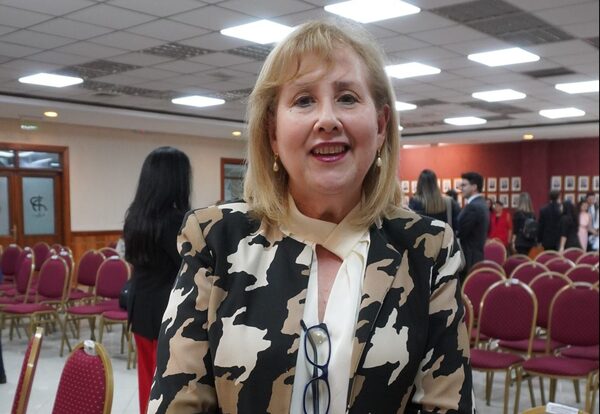 “Necesitamos que la ciudadanía denuncie la corrupción, que está tan normalizada”
