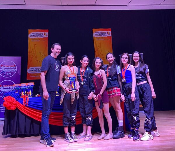Academia de Danzas de Loreto brilla en el Tercer Concurso Interamericano de Danzas