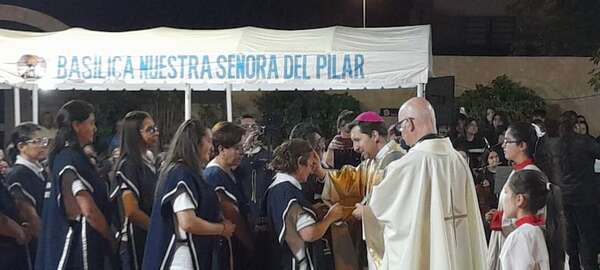 Pilar celebró el día de la Virgen del Pilar su 245 aniversario con misa solemne y concierto multitudinario - Nacionales - ABC Color