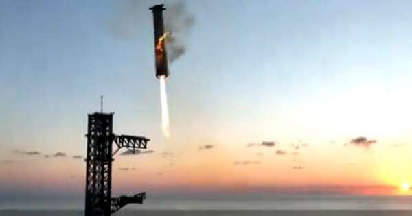 La Nación / SpaceX hizo historia hoy al recuperar con éxito el propulsor de su megacohete Starship