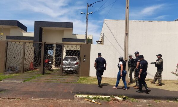 Detienen a sujeto que violentó a sus familiares
