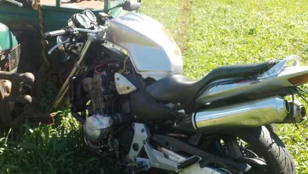 Motociclista pierde el control y fallece tras caer al pavimento en Alto Paraná