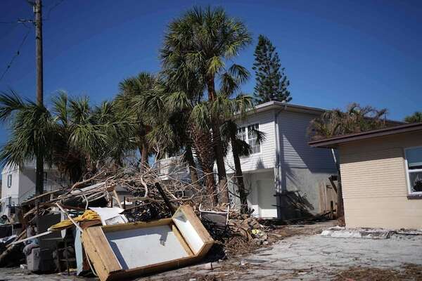 Biden anuncia ayuda de 612 millones de dólares para Florida por fenómenos naturales - Mundo - ABC Color