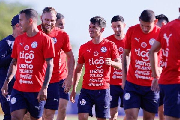 Versus / Las dos figuras que recupera Paraguay para el duelo ante Venezuela