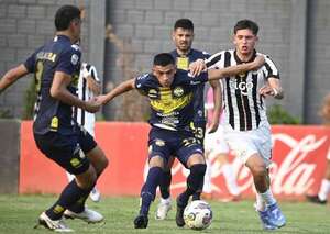 Sportivo Trinidense vs. Libertad: Trinidense golea y propina su tercera derrota consecutiva a Libertad - Fútbol - ABC Color
