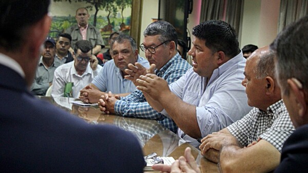 Tomateros convocan a una nueva protesta ante inacción estatal
