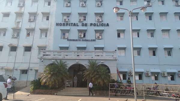 Aspirante a policía en terapia intensiva: la situación de salud del joven a tres semanas de su internación - Policiales - ABC Color