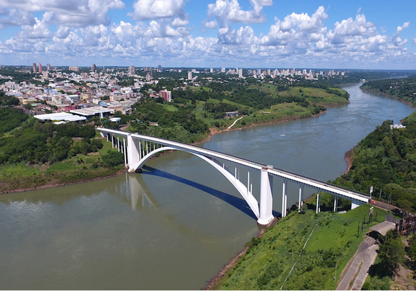Intención brasilera de privatizar puentes debe contar con acuerdo de Paraguay - La Clave