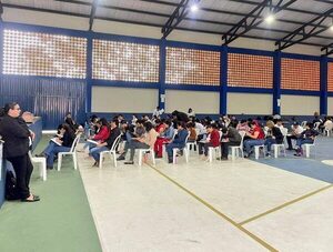 Concurso docente del MEC: 70% de aplazados en el este y sur del país · Radio Monumental 1080 AM