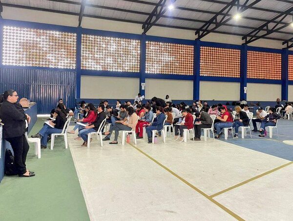 Concurso docente del MEC: 70% de aplazados en el este y sur del país · Radio Monumental 1080 AM