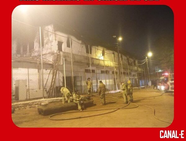 INTERNOS SE ENCUENTRAN A SALVO TRAS INCENDIO EN CÁRCEL DE CDE