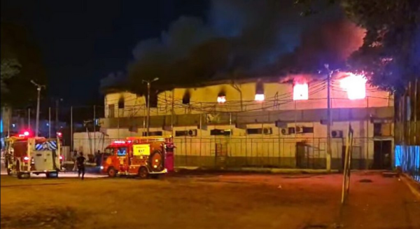 Incendio en cárcel de Ciudad del Este no deja víctimas - ADN Digital