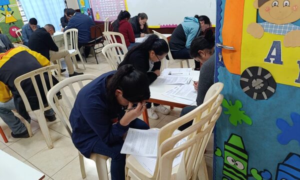 Masivo aplazo de docentes en Alto Paraná desnudan déficit en comprensión lectora