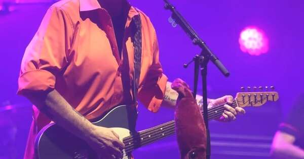 La Nación / Andrés Calamaro: “Es muy difícil agradecer en guaraní”