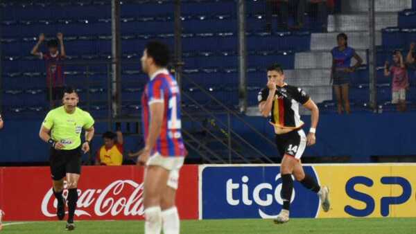 Julio Aldama dispara contra el arbitraje