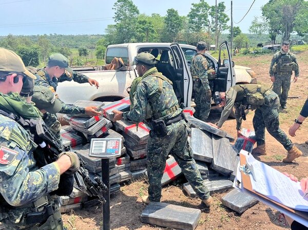 Operativo Talión: Caen casi 4 toneladas de droga en zona de “Macho” - Portal Digital Cáritas Universidad Católica