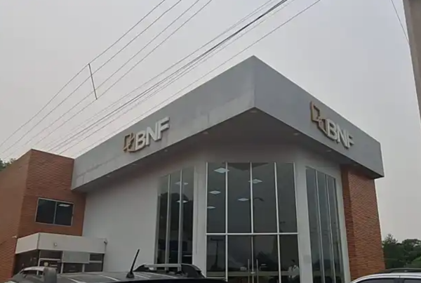 Imputan a dos funcionarios del BNF por desvío de indemnizaciones de la ANDE