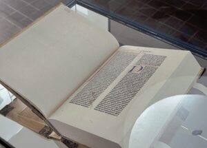 Exhibirán réplica de la Biblia de Gutenberg en la Biblioteca Nacional - .::Agencia IP::.