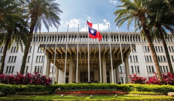 Taiwán condena los ejercicios militares chinos y emite comunicado oficial