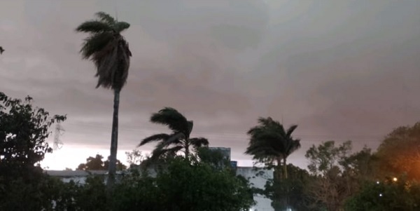 Tormentas con lluvias intensas y ráfagas de viento afectarán Asunción y varios departamentos del país durante la tarde