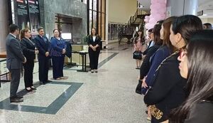 Visita guiada a estudiantes de derecho en el Palacio de Justicia de Pilar
