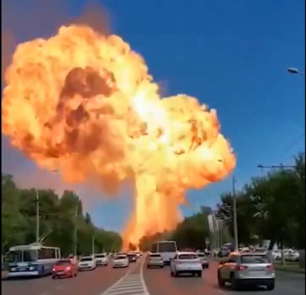 Video: al menos cuatro muertos al estallar una cisterna con gas en la capital de Chechenia - Mundo - ABC Color