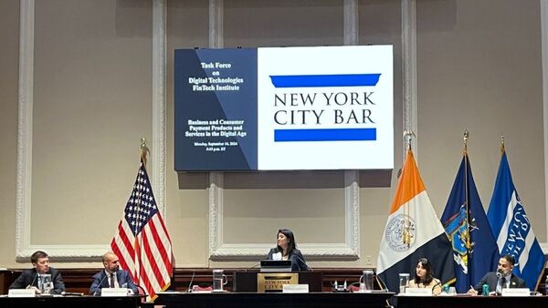 Colegio de Abogados de Nueva York expresa preocupación por la "ley garrote" y de control a las oenegés