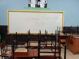 Alumnos no asisten a clases ante falsas promesas de reposición de rubro - ABC en el Este - ABC Color