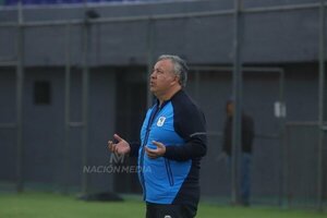 Tacuary despide a Robert Pereira y pondrá a un mundialista histórico en su reemplazo