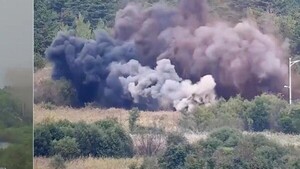 Corea del Norte destruye carreteras que conectan su territorio con el Sur