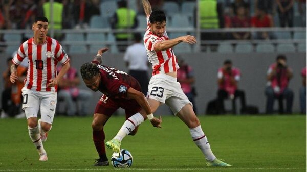 Versus / Paraguay ante el desafío más importante de los últimos años