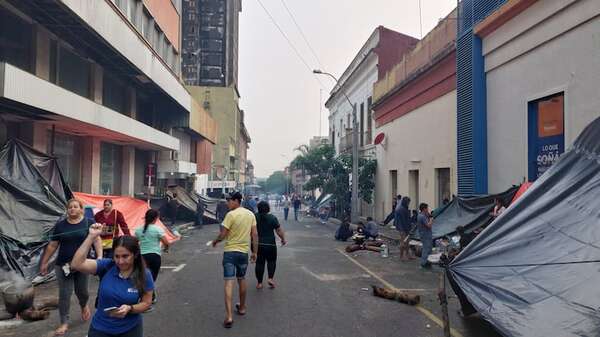 Atención: calles cerradas y protestas en el microcentro de Asunción - Nacionales - ABC Color