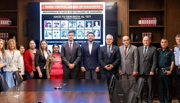 Peña reúne a familiares de secuestrados y anuncia recompensa de casi 1.000.000 de dólares por EPP – Diario TNPRESS