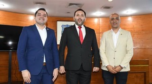 Luis Bello responde a críticas por supuesto copamiento colorado - ADN Digital