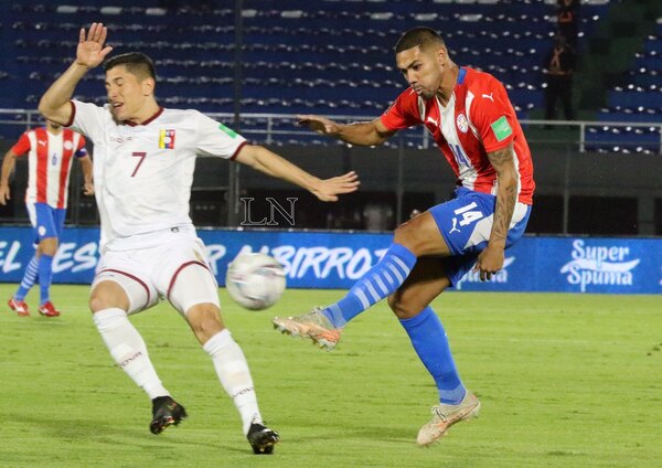 Versus / El histórico registro favorable para la Albirroja jugando en Sajonia