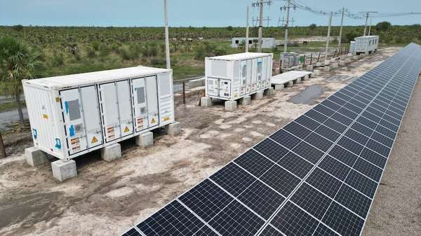 Planta Solar en Mariscal Estigarribia: ANDE lanzará licitación en 2025 - Economía - ABC Color