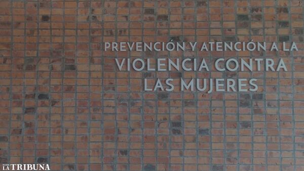 Mujeres víctimas de violencia reciben apoyo y contención